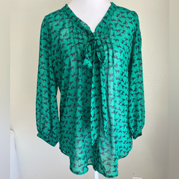 Xhilaration Tops - Xhilaration Emerald Green Tie-Neck Printed Blouse